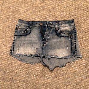 Design Lab Jean Shorts w/ Black Design